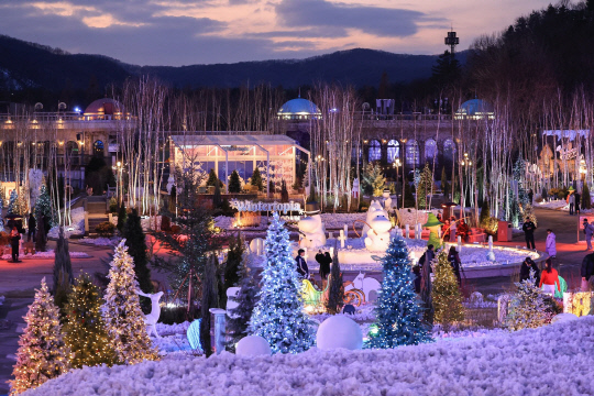 에버랜드 '노르딕 포레스트' 야경. 삼성물산 리조트부문 제공